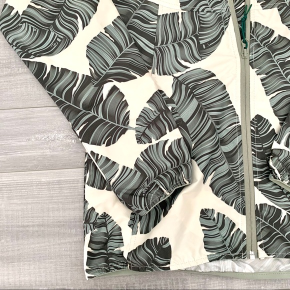 Herschel Palm Print Wind Breaker NWT - Picture 3 of 6